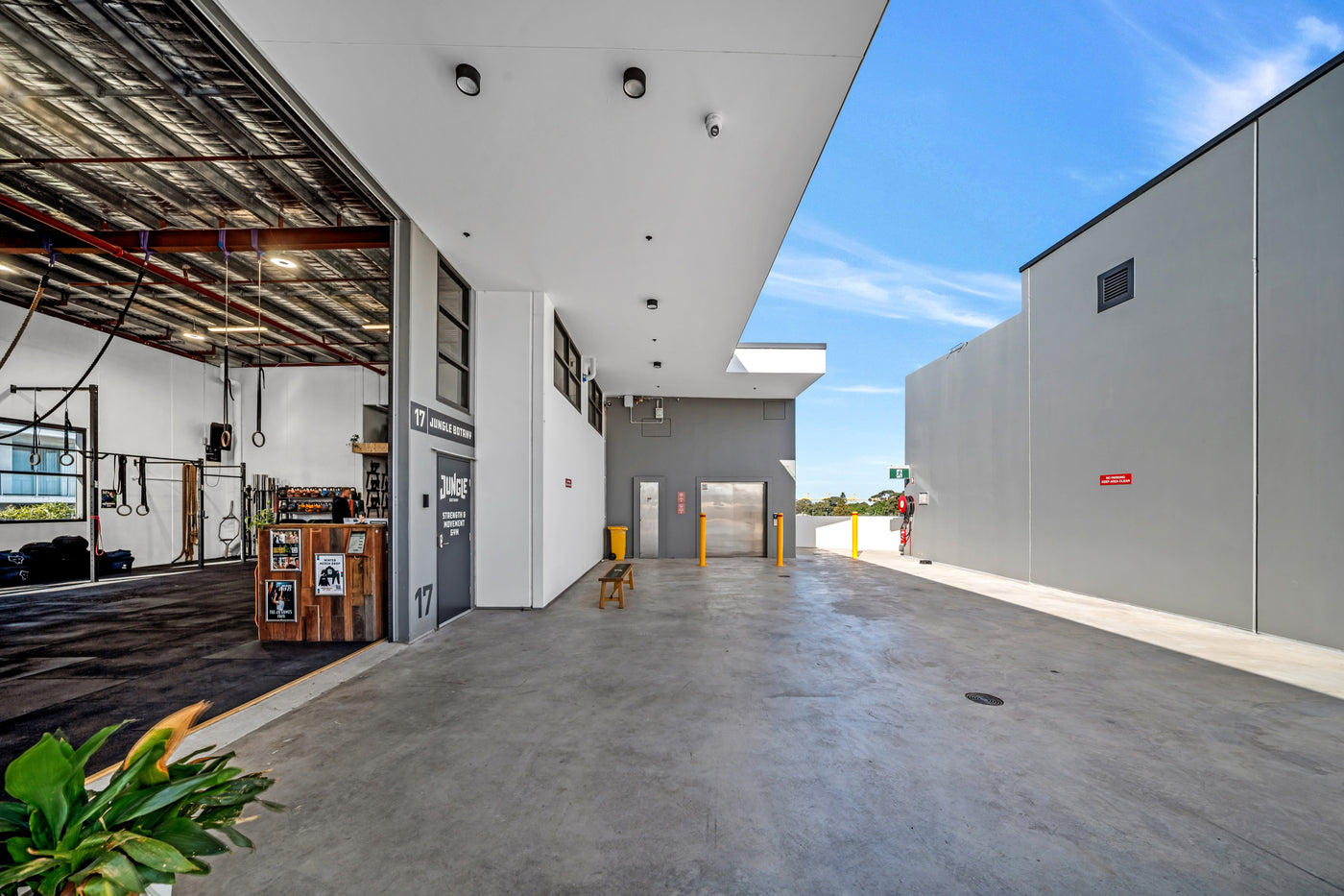 Warehouses built for doing.